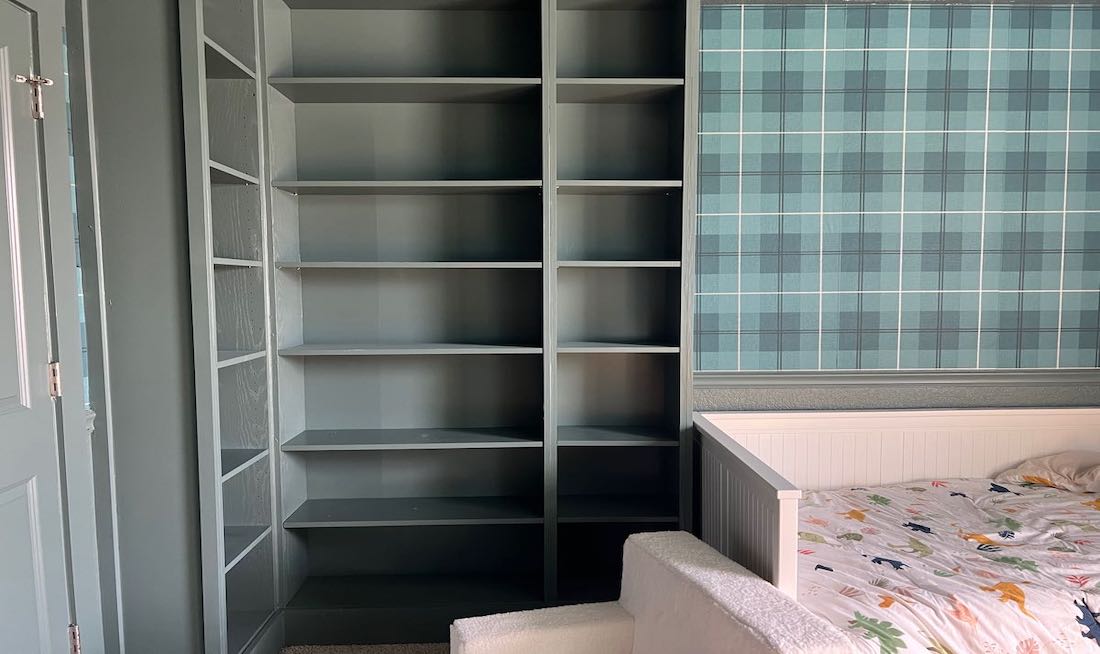 DIY bedroom built ins
